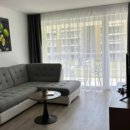 Dingi 103 Appartement Siófok